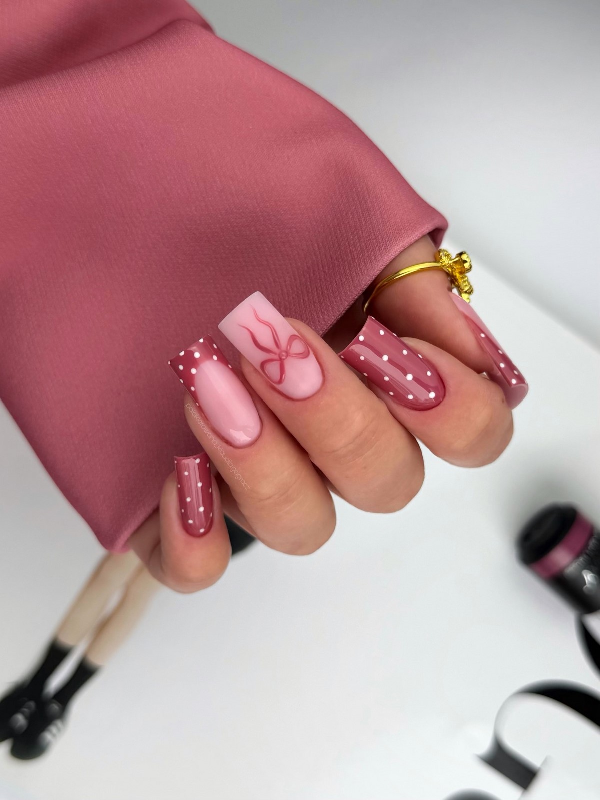 Чому френч знову обирають ті, хто відчуває стиль