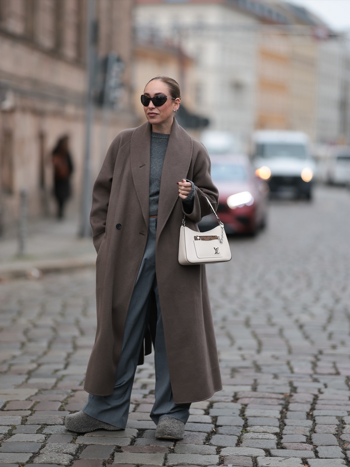 Модний верхній одяг на весну 2026: що носять зараз