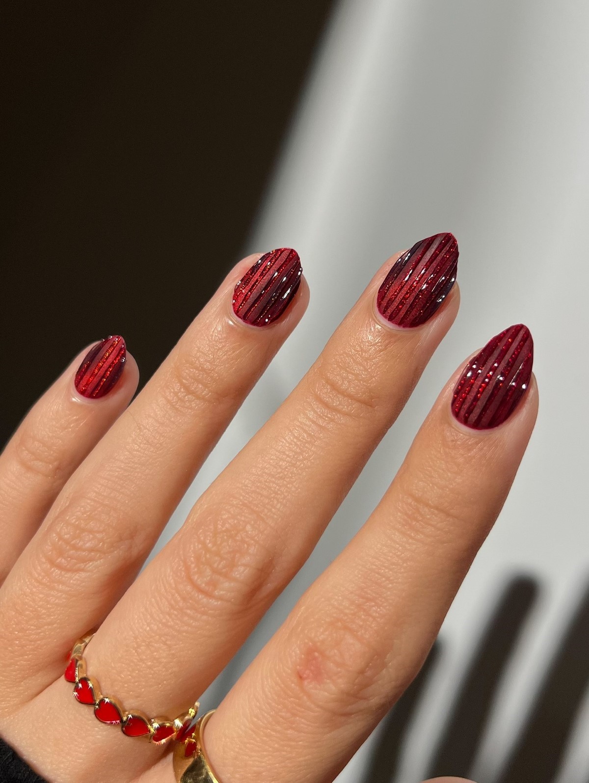 Glass Nails і ефект рифленого скла – хіт лютого 2026 року