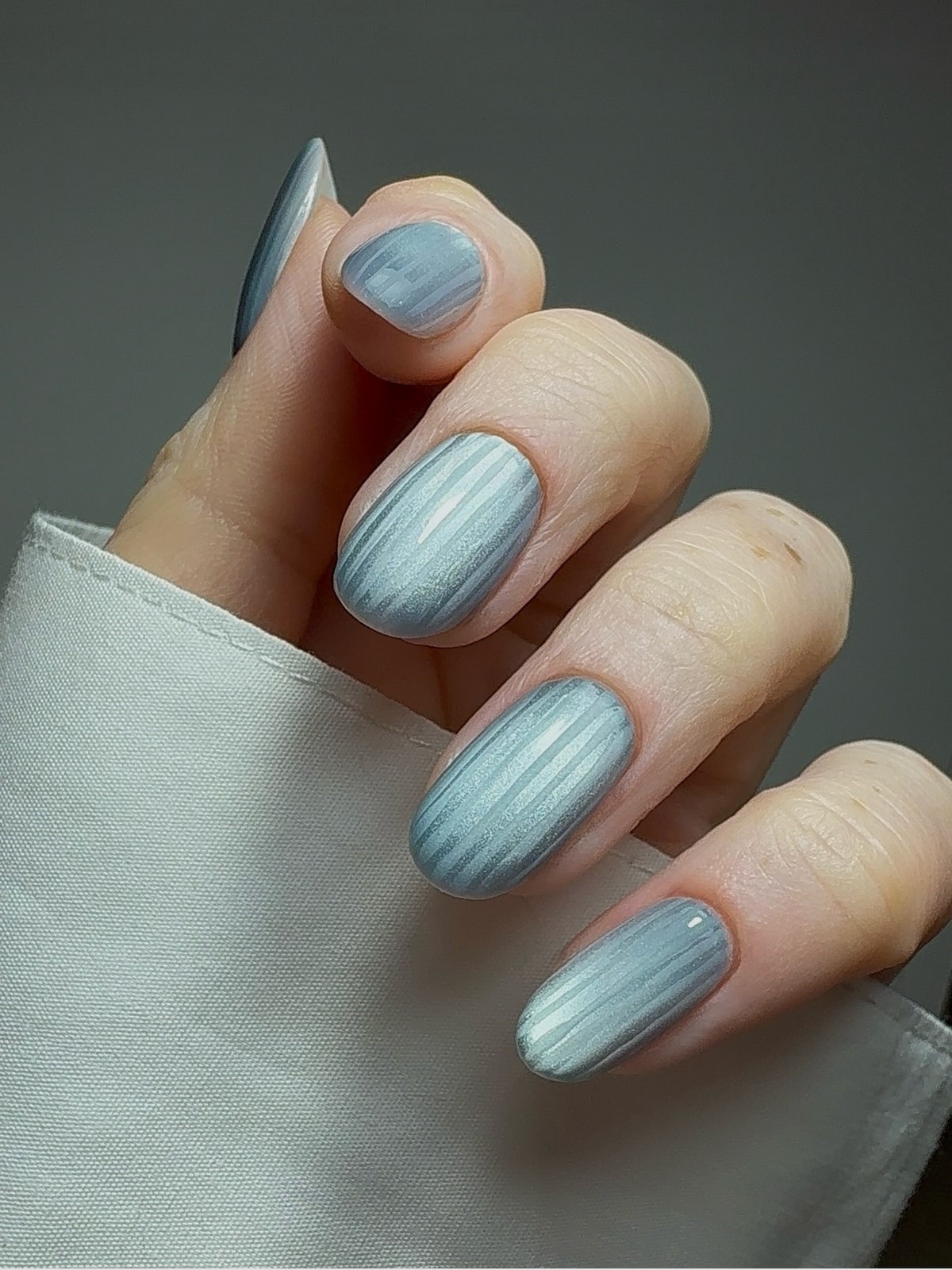 Glass Nails і ефект рифленого скла – хіт лютого 2026 року