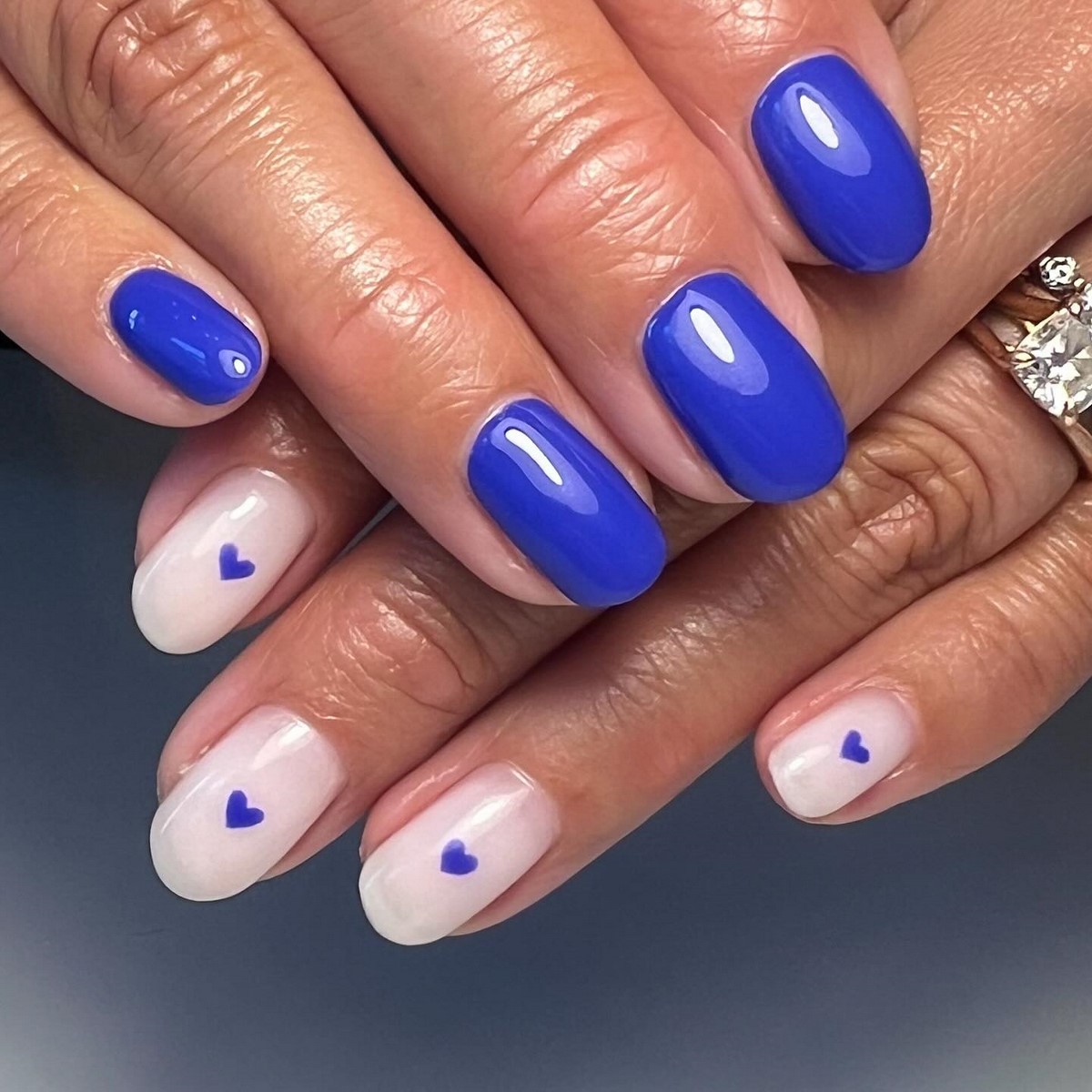 Модний манікюр до Дня святого Валентина 2026 з настроєм кохання