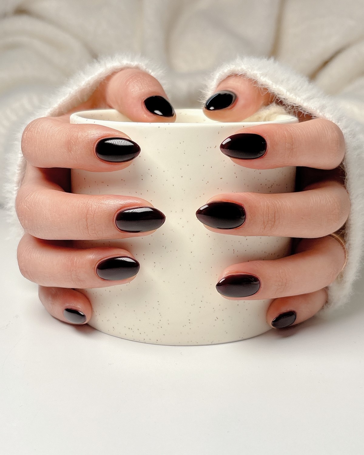 4 наймодніші відтінки манікюру сезону 2026