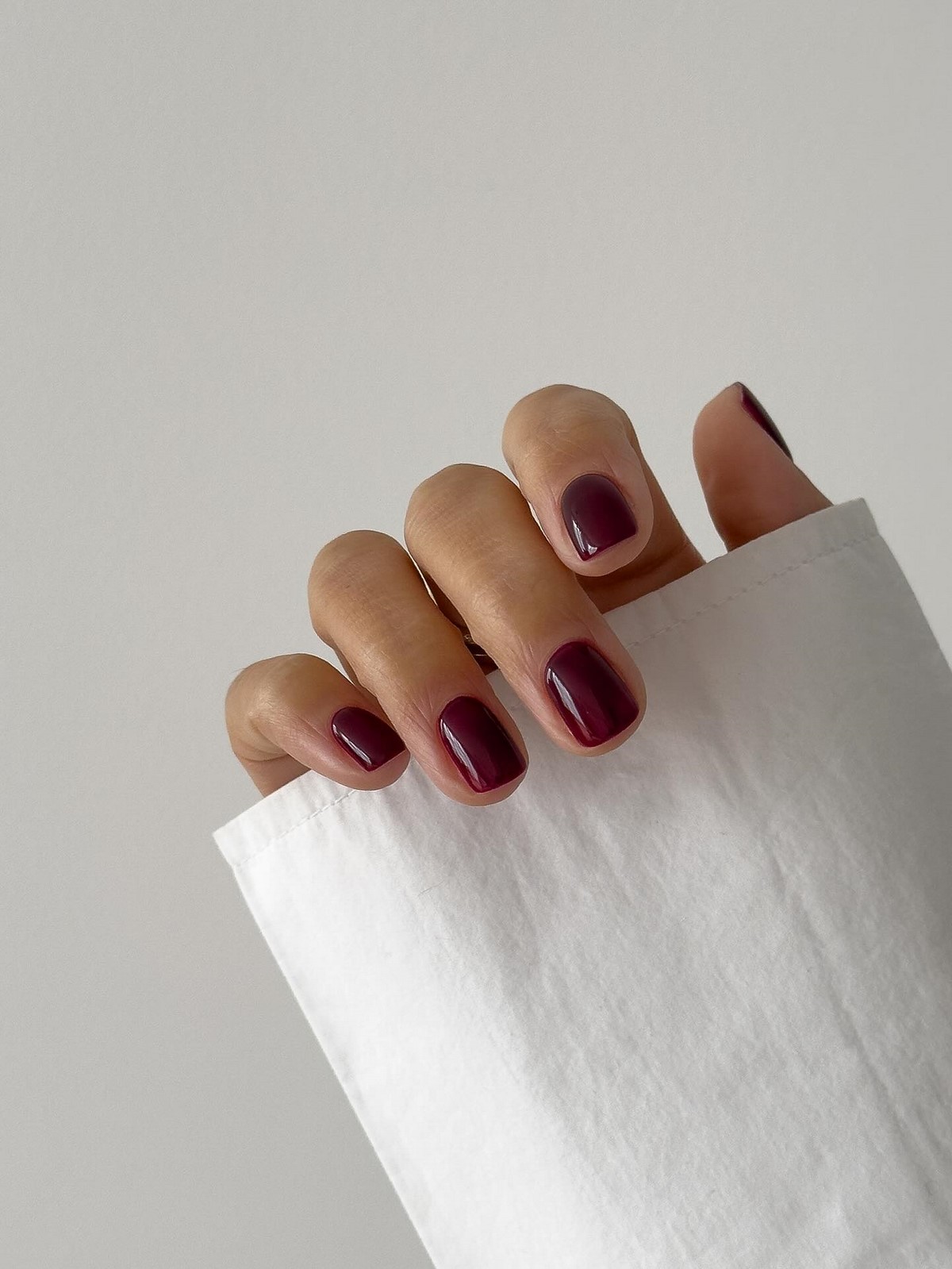 4 наймодніші відтінки манікюру сезону 2026