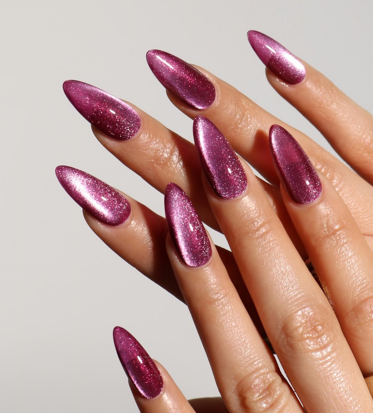 4 наймодніші відтінки манікюру сезону 2026