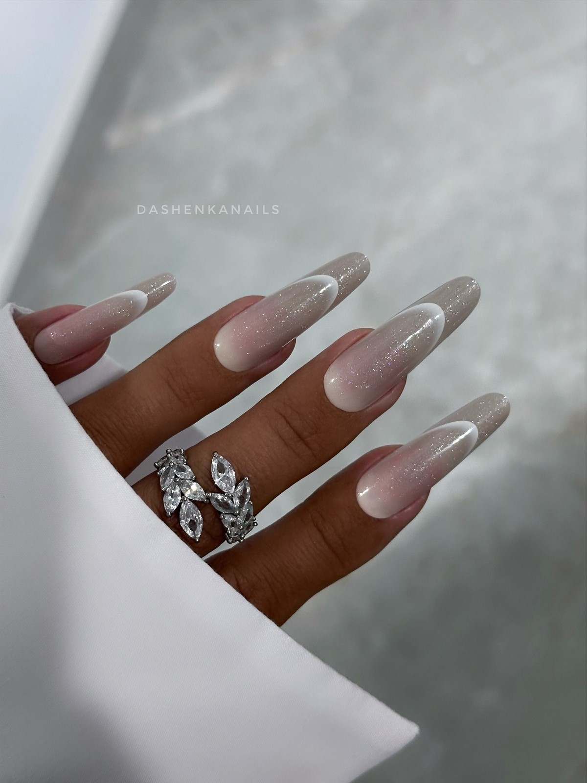 Градієнтний манікюр без різких переходів: мʼякий ефект, який виглядає дорого