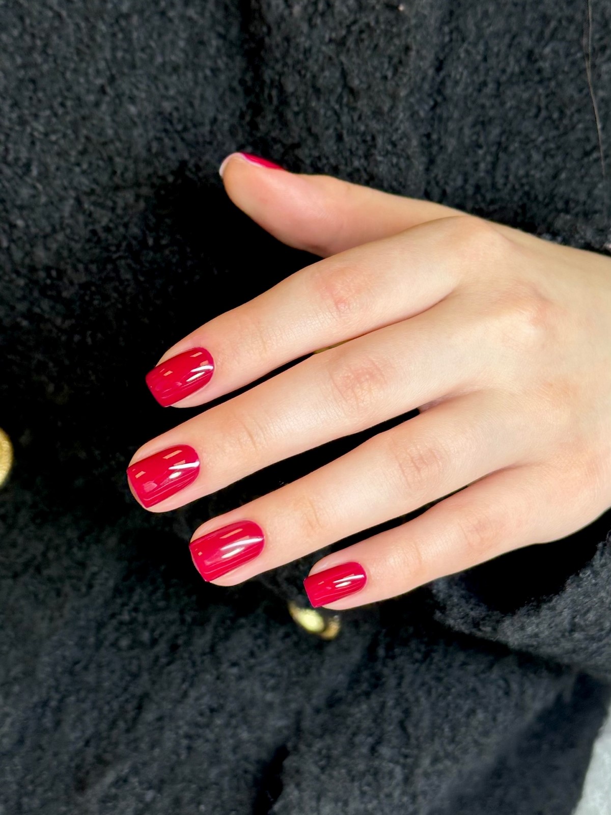 Акуратний манікюр без дизайну на весну 2026: чисті ідеї