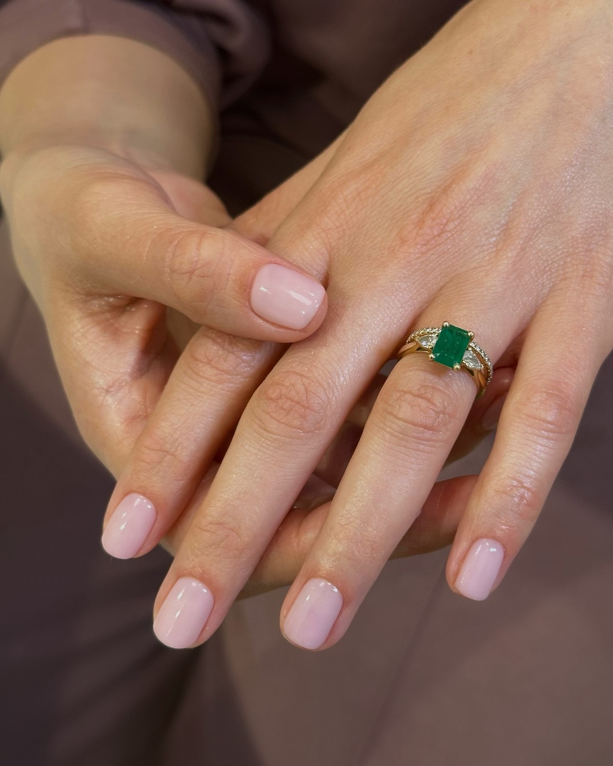 Акуратний манікюр без дизайну на весну 2026: чисті ідеї