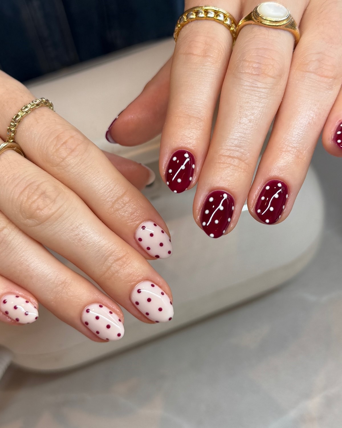 Polka Dots nails навесні 2026 року: найграйливіший тренд манікюру, який став універсальним