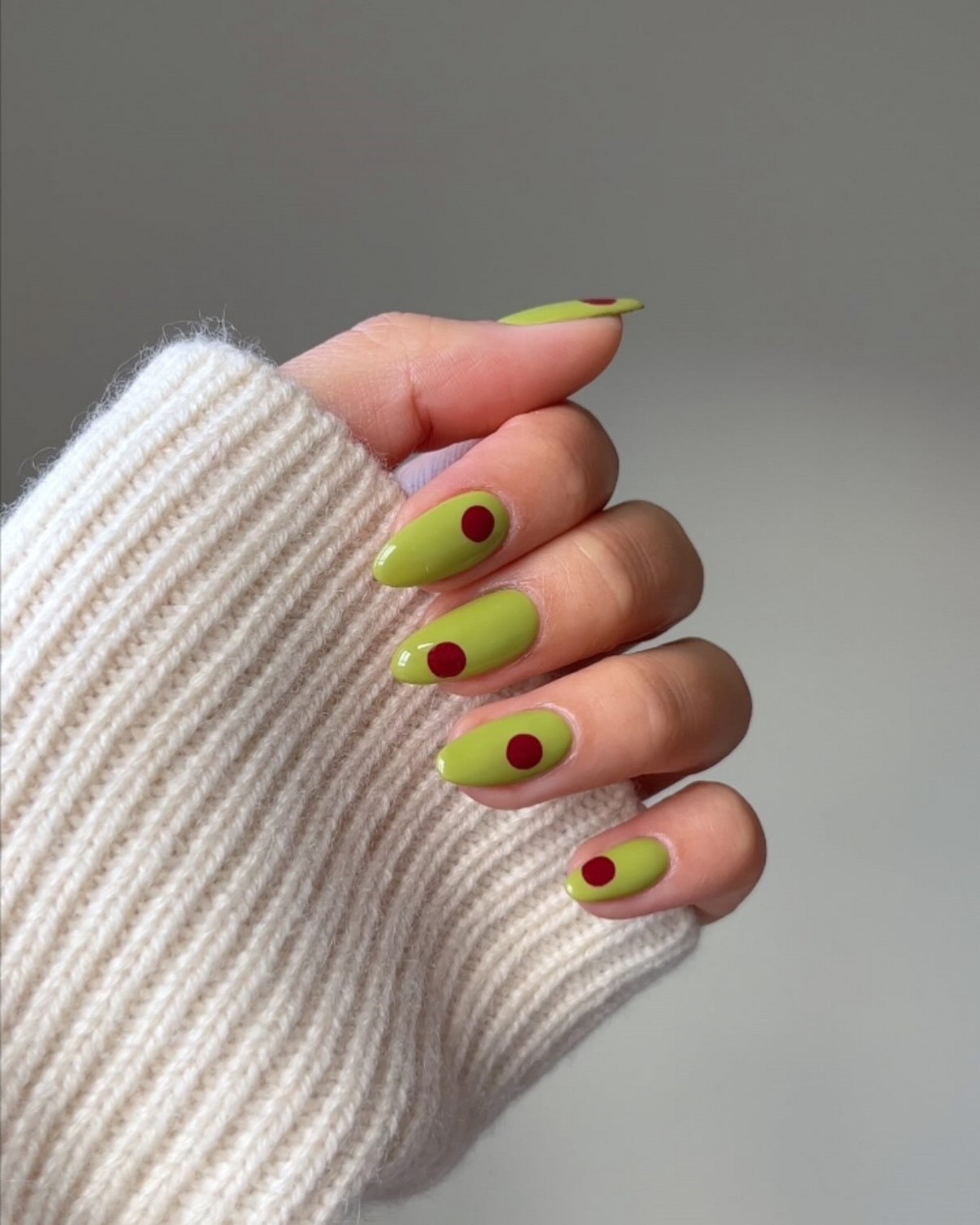 Не пастель і не нюд: спокійний тон з характером