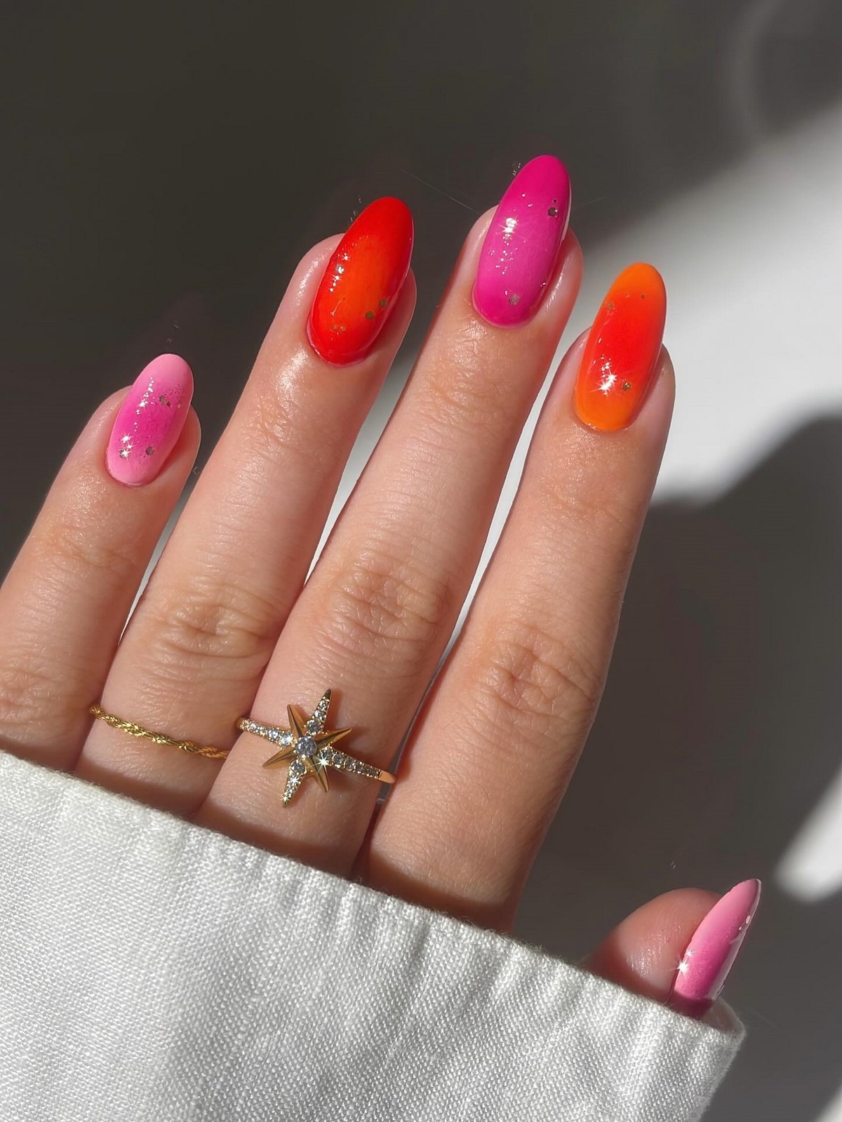 Чому манікюр з ефектом аури знову стає популярним