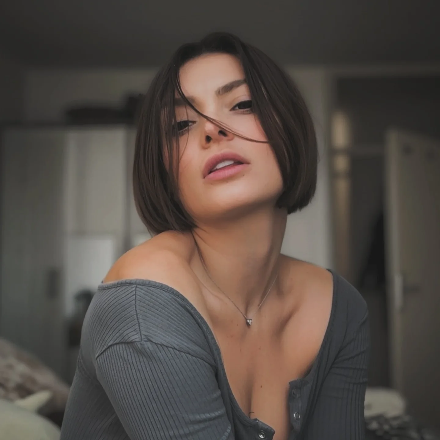 Чому короткий боб знову стає найпопулярнішою стрижкою