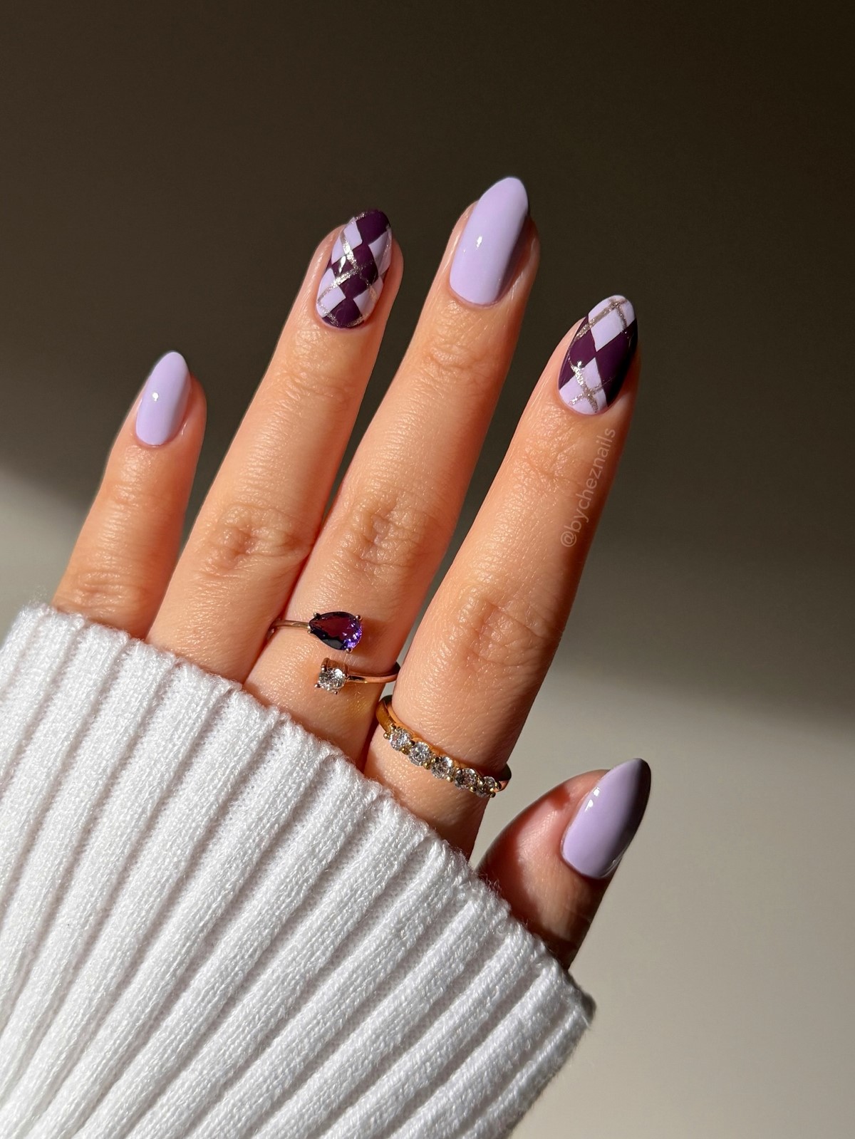 Манікюр квітня 2026: відтінок, який вже шукають усі