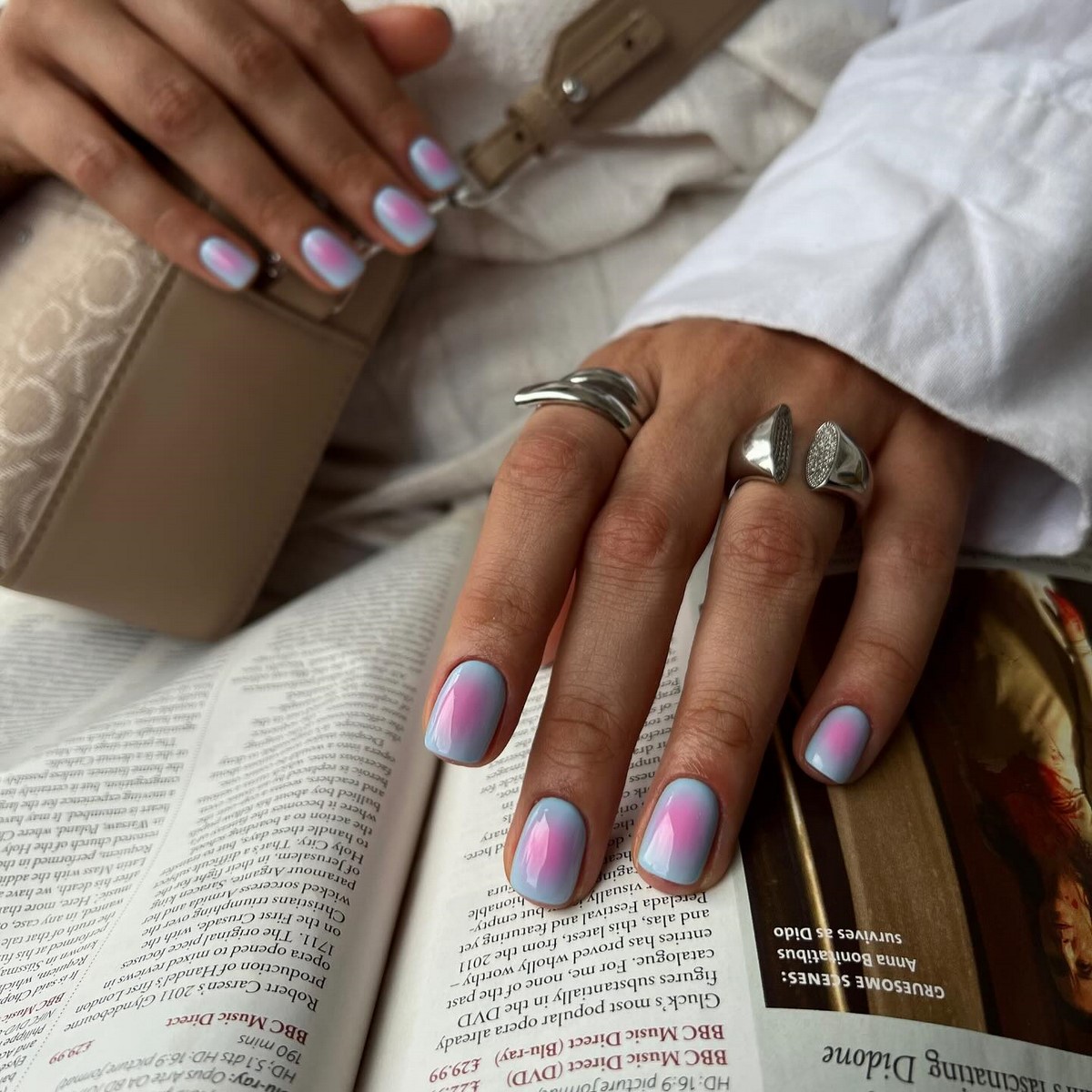 Чому манікюр з ефектом аури знову стає популярним