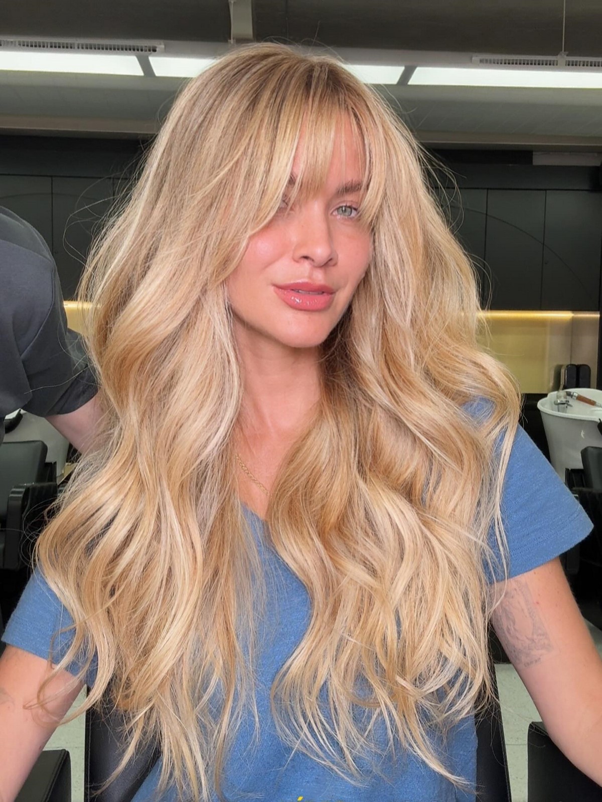 Як стрижка робить волосся густим без укладки