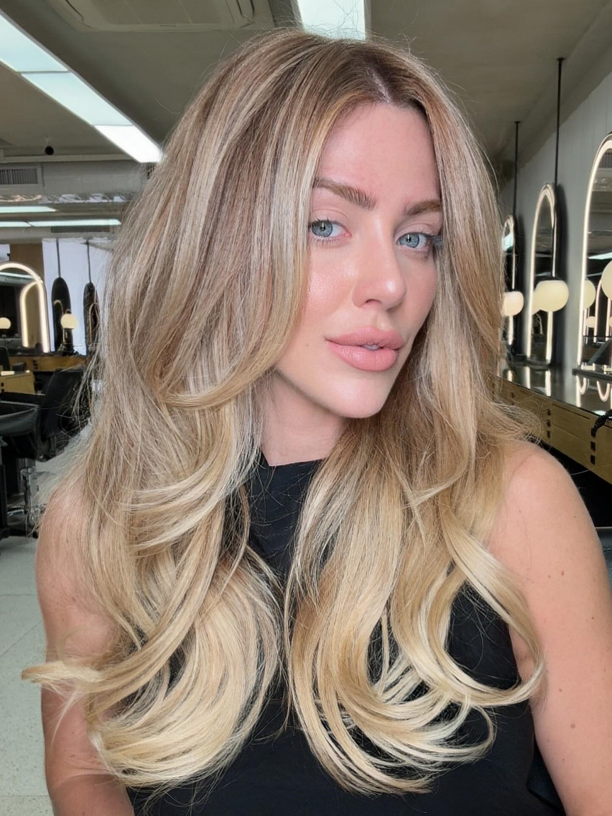 Як стрижка робить волосся густим без укладки