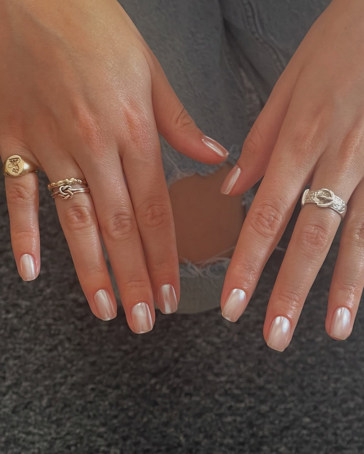 Манікюр, який виглядає як доглянуті нігті — чистий ефект без покриття