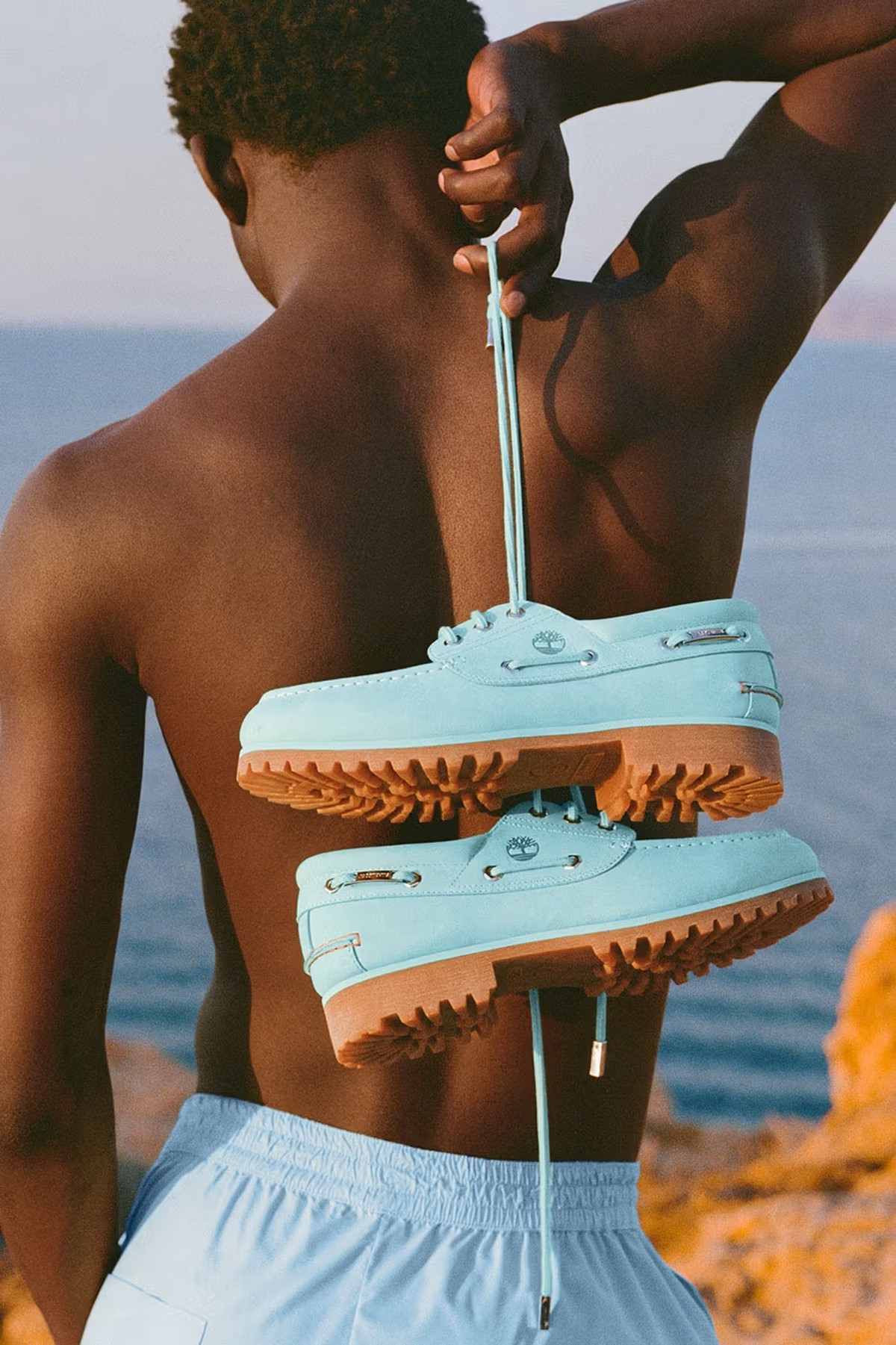 Блакитні топсайдери Timberland на масивній підошві в літній кампанії